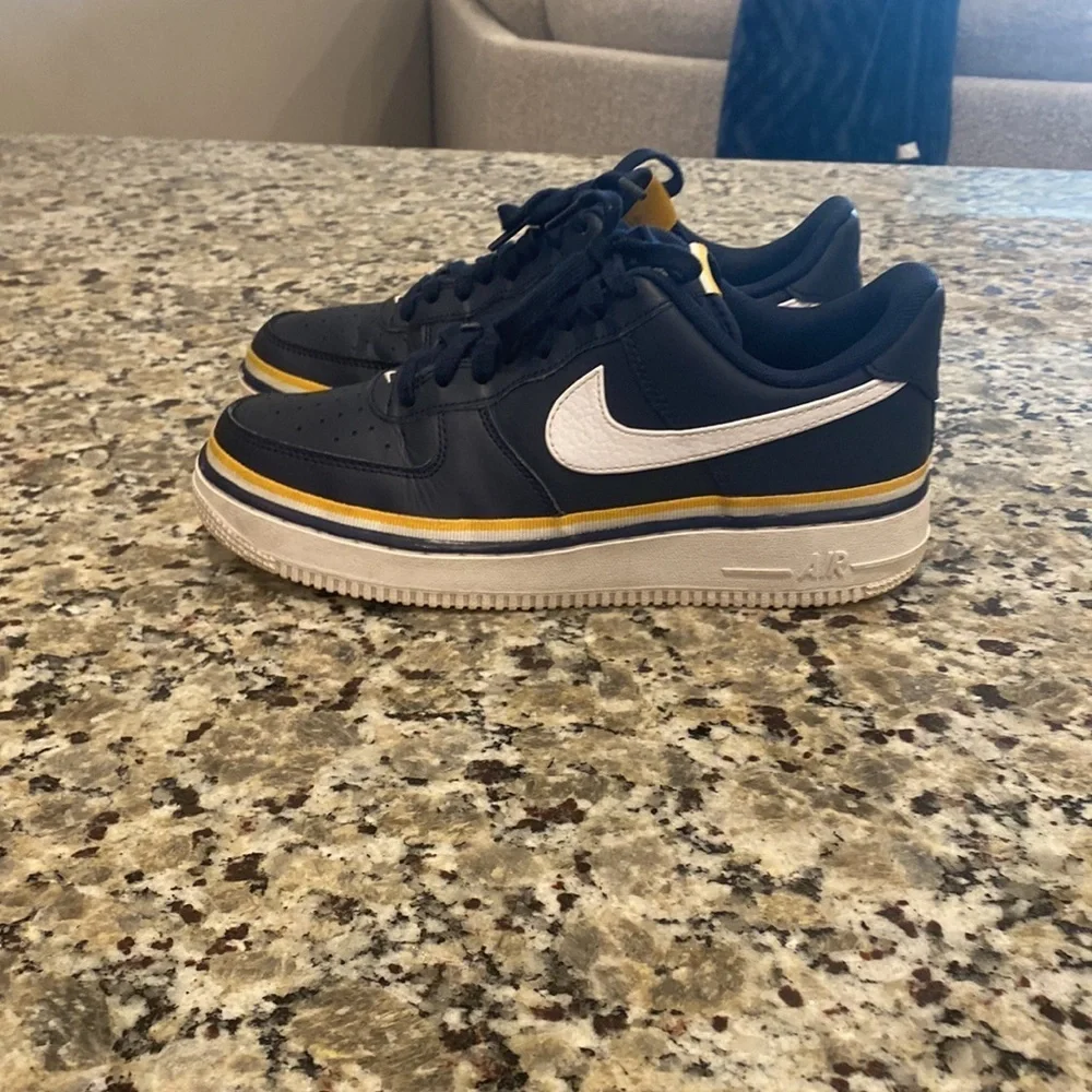 Nike Air Force 1 Low obsidian sneakers